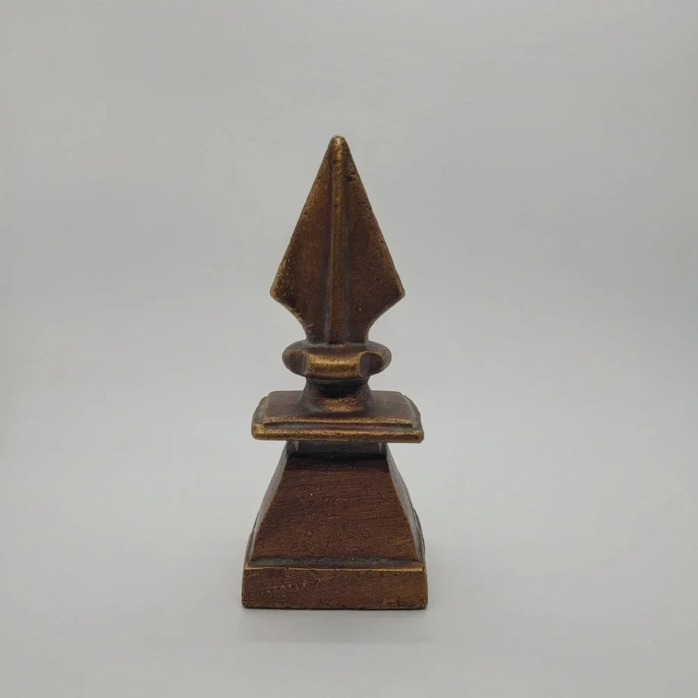 Vintage‎ Style Cast Iron Spearhead Finial Architectural Decor Paperweight